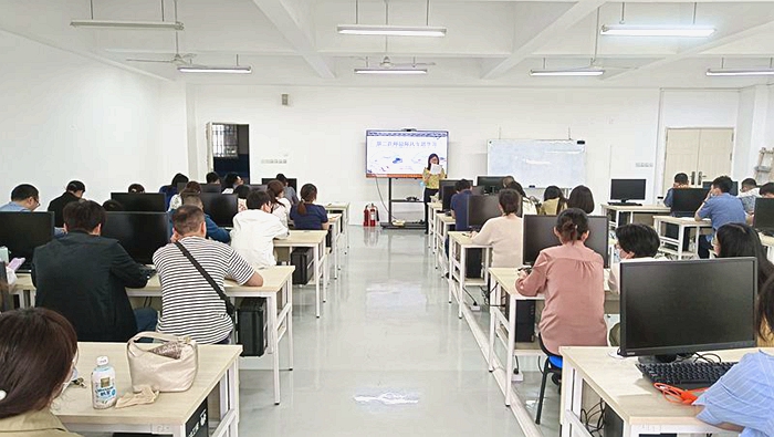 5月教务科新闻稿图_副本.jpg